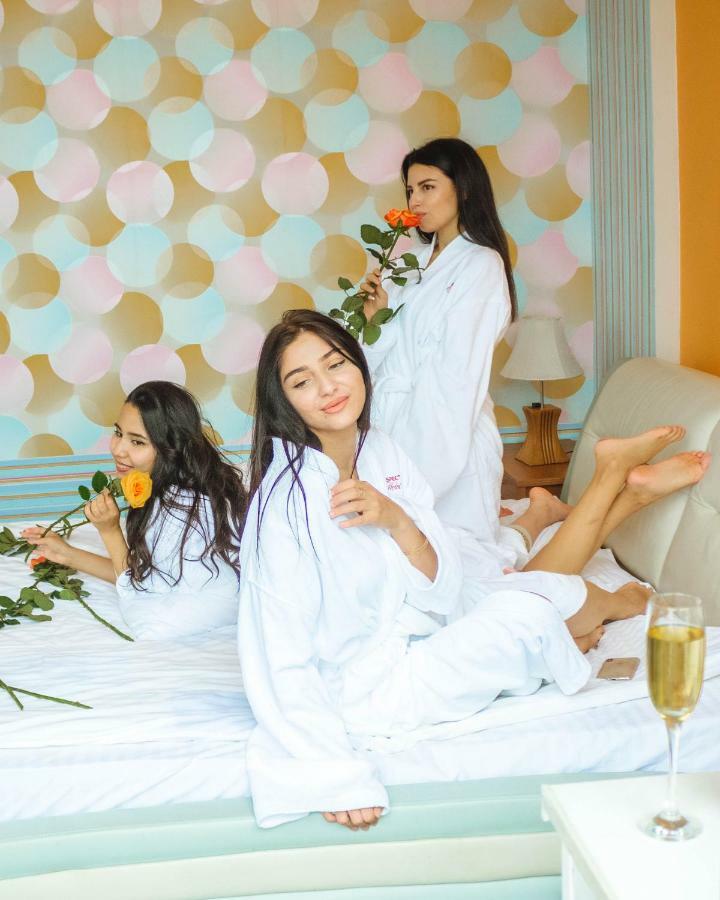 Respect Hotel Pavlodar Luaran gambar